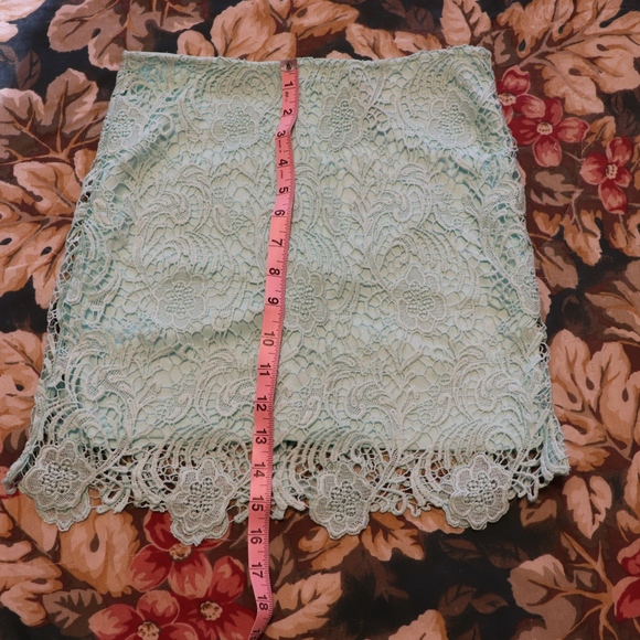 NWT H&M Divided light blue lace skirt - Picture 8 of 8